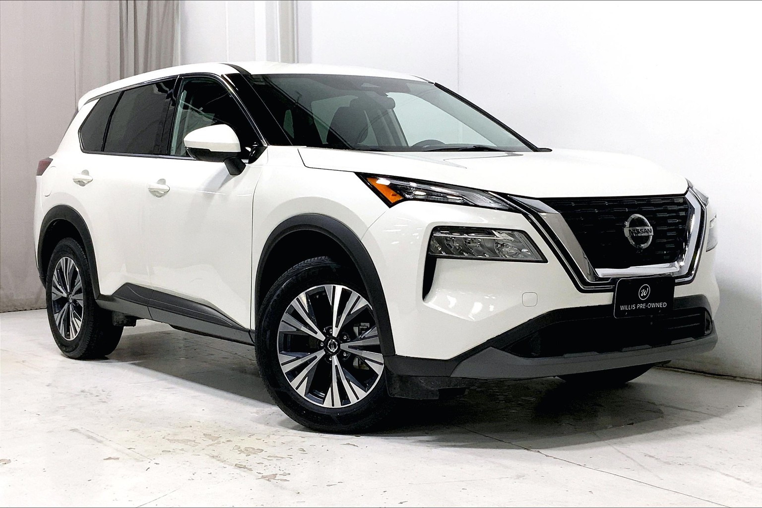 Pre-Owned 2021 Nissan Rogue SV 4D Sport Utility in Des Moines